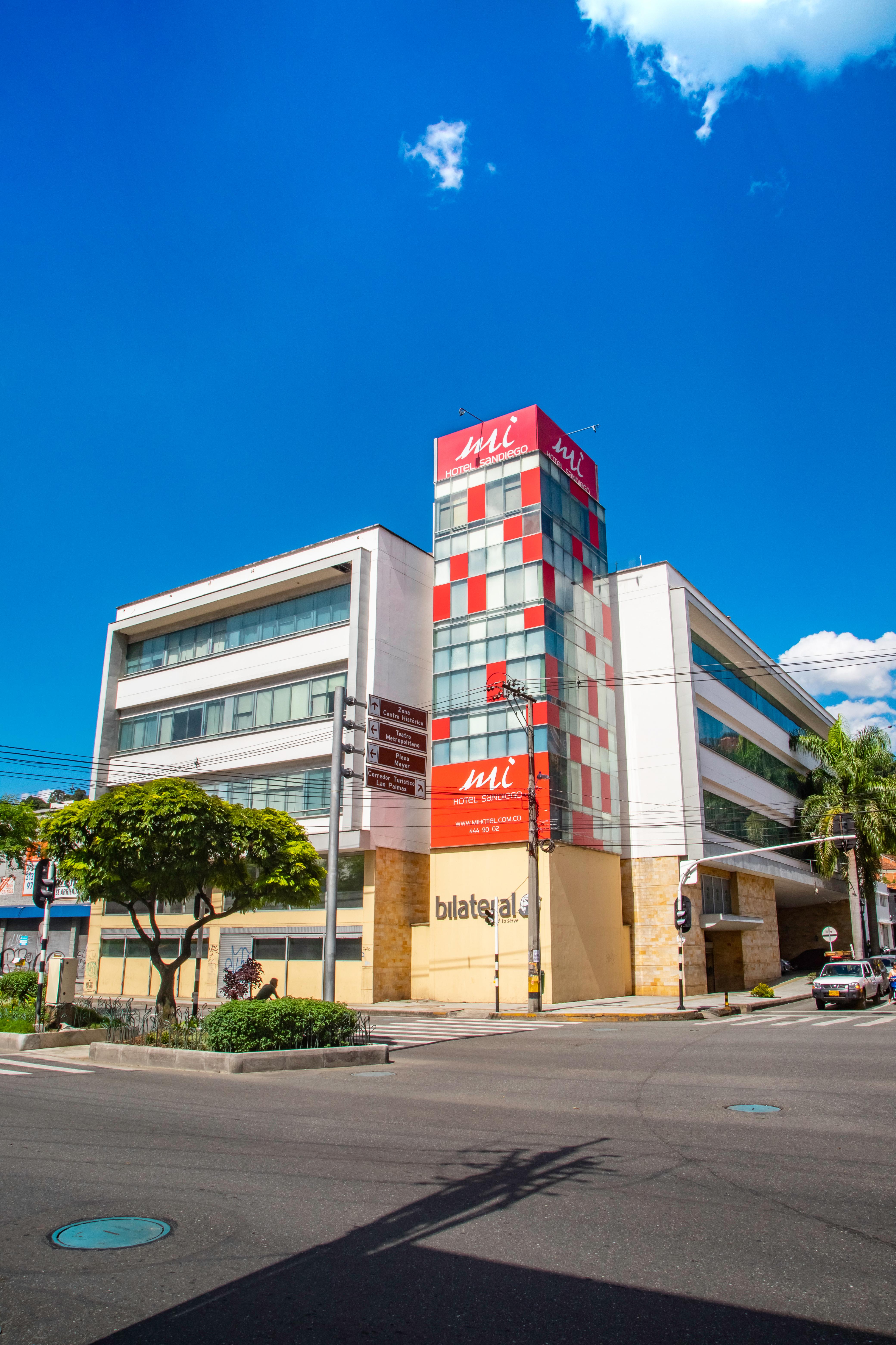 Mi Hotel Sandiego Меделин Екстериор снимка