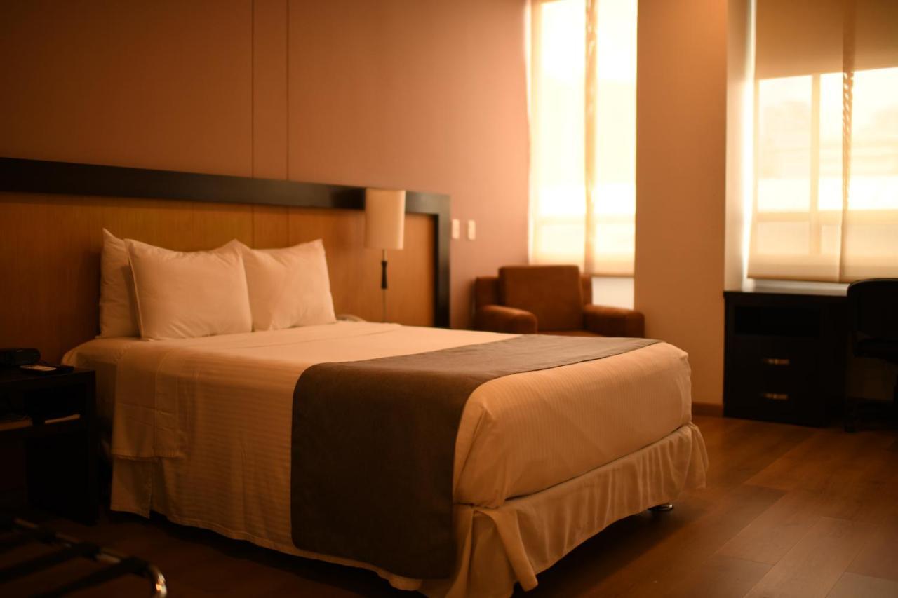 Mi Hotel Sandiego Меделин Екстериор снимка