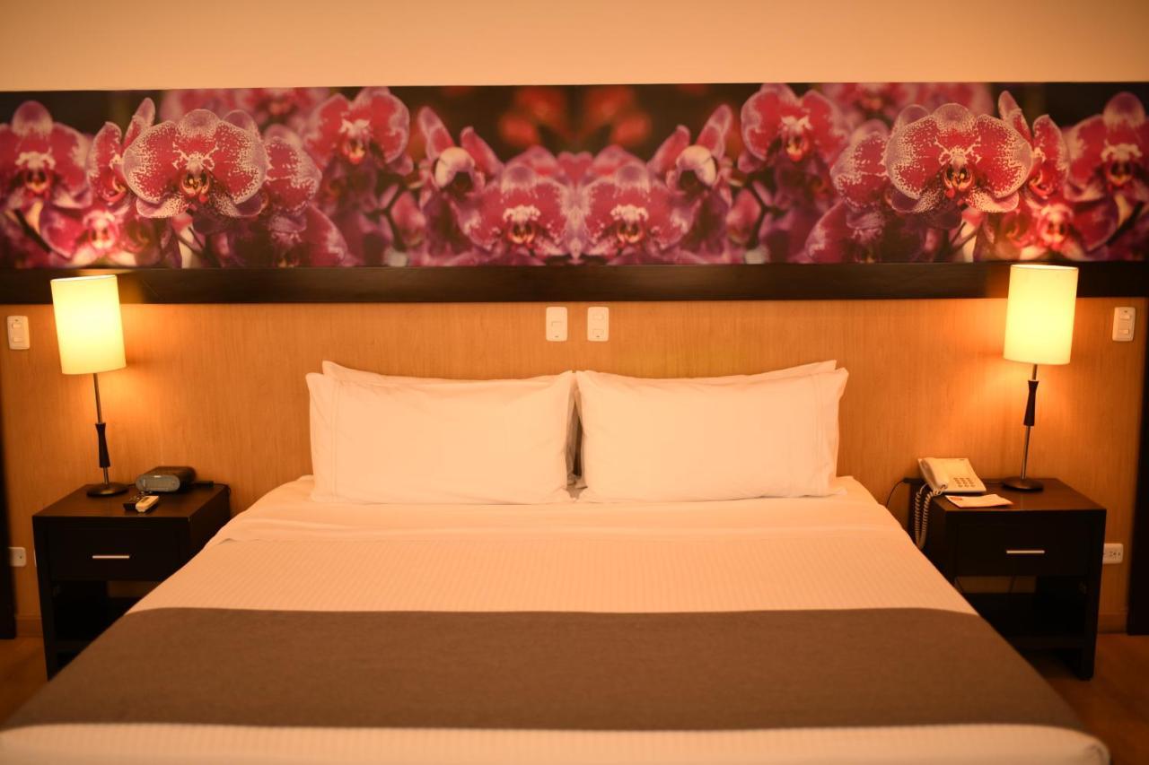 Mi Hotel Sandiego Меделин Екстериор снимка